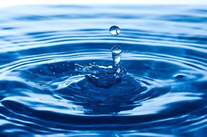 Les remous de l'eau Effet rebond et remous de l'eau